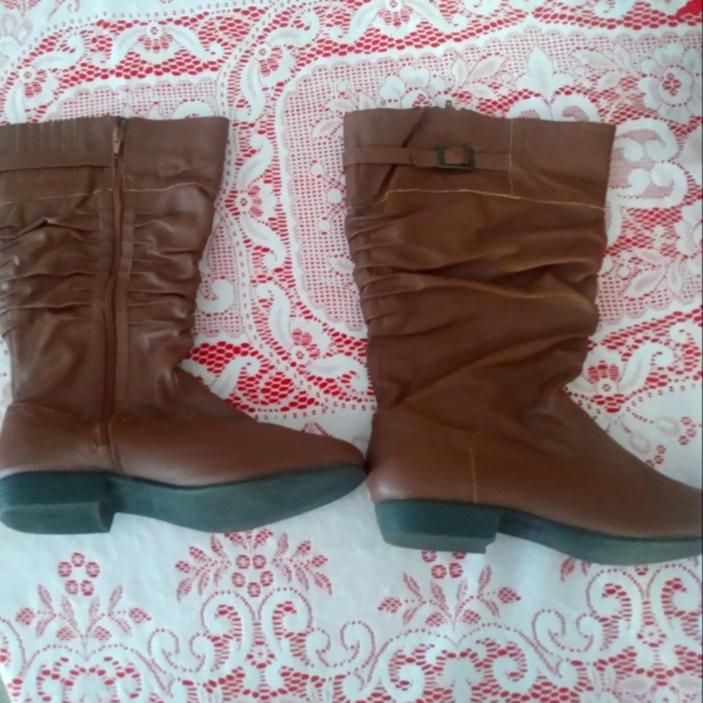 Comfort View Brown Boot Size 10 M Wide Calf
